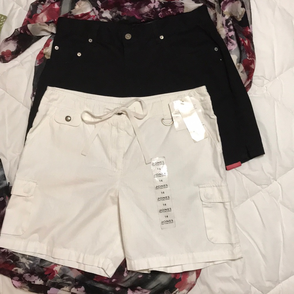 Jones New York and Generra Shorts NWT - Size 14